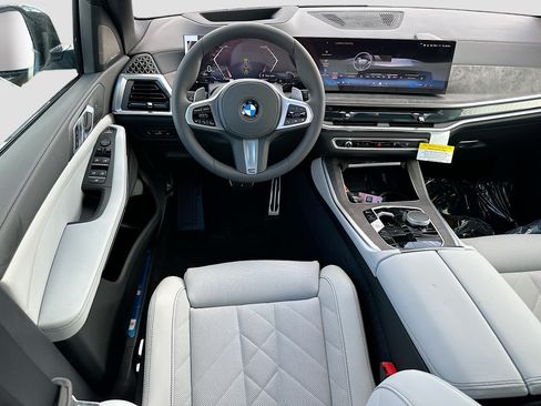 New 2026 BMW X5 sDrive40i w/ M Sport Package RWD image 15
