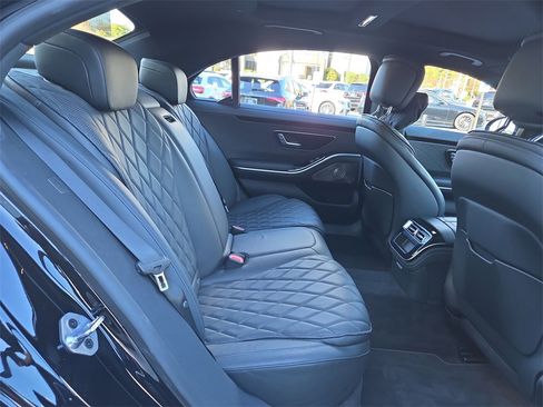 Certified 2022 Mercedes-Benz S 580 S 580 image 15