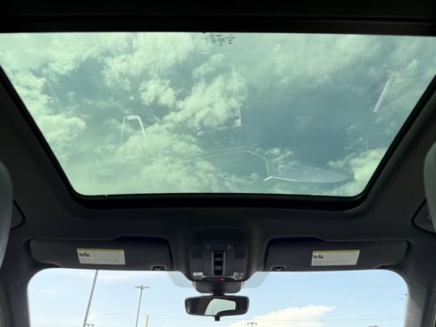 Used 2021 Audi Q3 2.0T Premium image 28