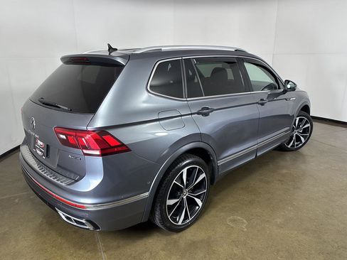 Used 2022 Volkswagen Tiguan SEL R-Line AWD/4WD image 13