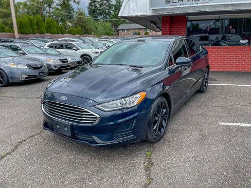 Used 2020 Ford Fusion SE FWD image 1
