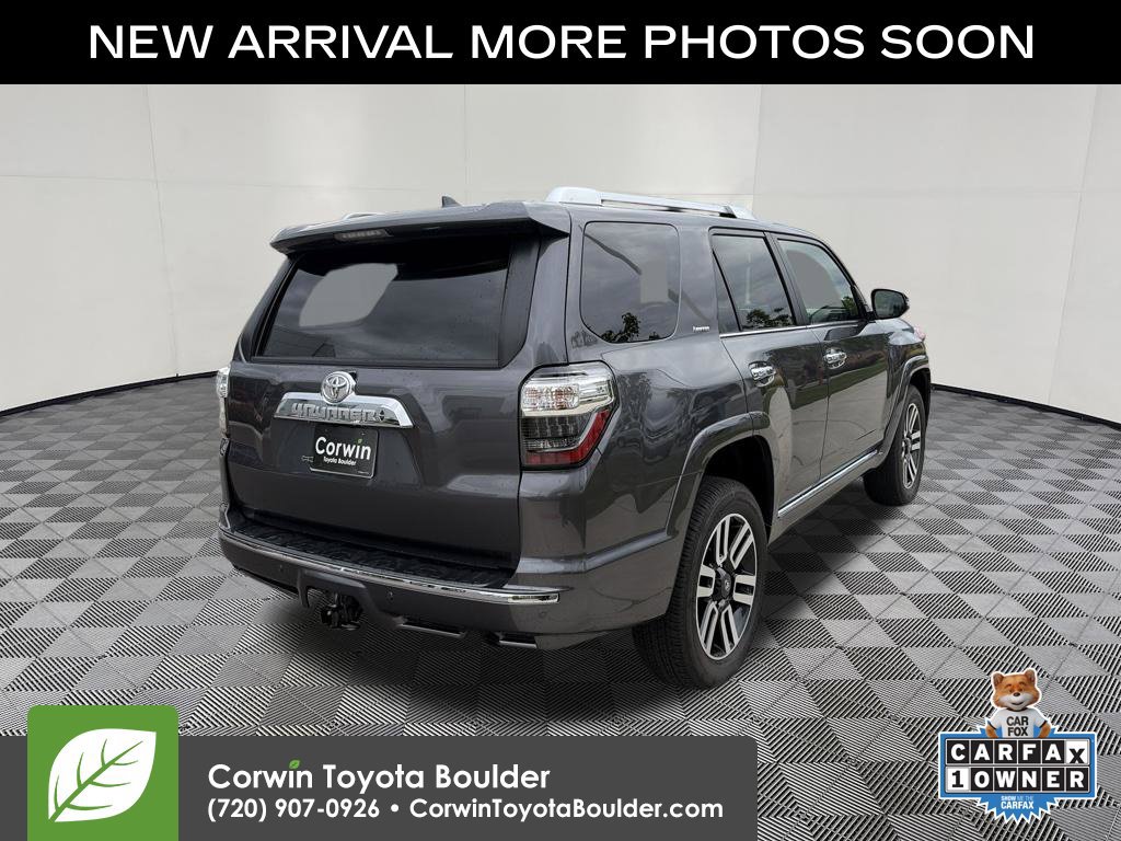 Used 2022 Toyota 4Runner Limited AWD/4WD image 8