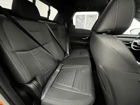 Used 2022 Hyundai Santa Cruz SEL Premium AWD/4WD image 36
