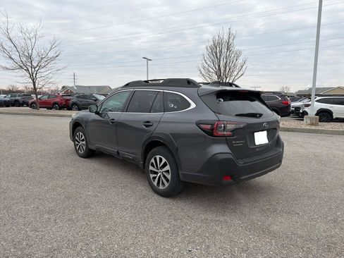 Certified 2024 Subaru Outback Premium image 8