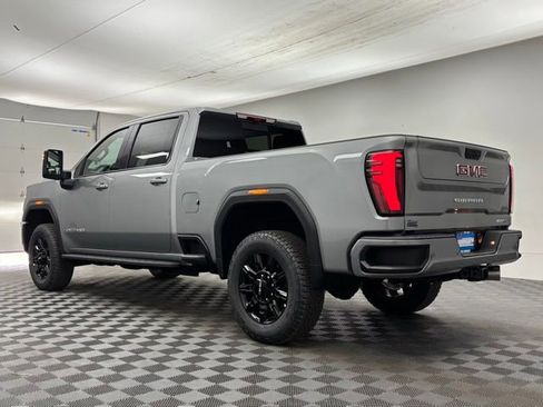 New 2026 GMC Sierra 2500 AT4 w/ AT4 Premium Plus Package AWD/4WD image 13