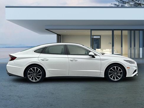 Used 2022 Hyundai Sonata Limited image 3