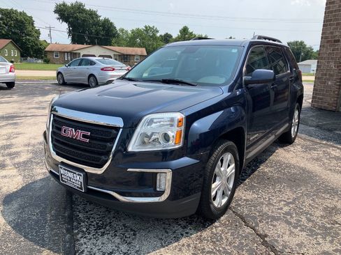 Used 2017 GMC Terrain SLE w/ Convenience Package AWD/4WD image 7