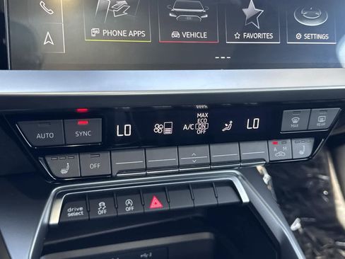 Used 2022 Audi A3 2.0T Premium image 13