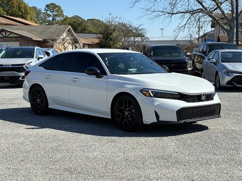 Used 2025 Honda Civic Sport image 9