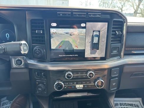 Used 2024 Ford F250 King Ranch w/ FX4 Off-Road Package image 21