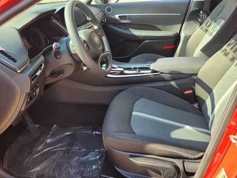 Used 2022 Hyundai Sonata SE w/ Cargo Package image 17