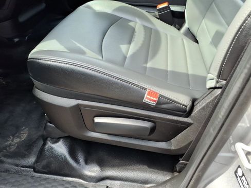 Used 2023 RAM 1500 Tradesman image 10