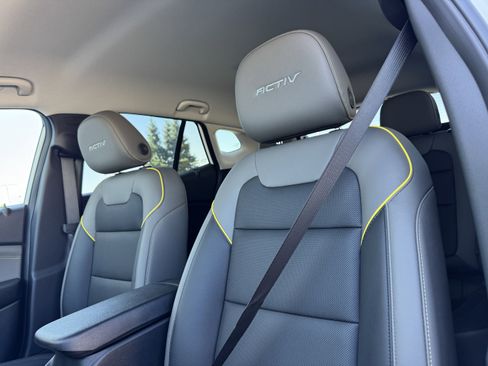 New 2025 Chevrolet Trax ACTIV w/ Driver Confidence Package image 12