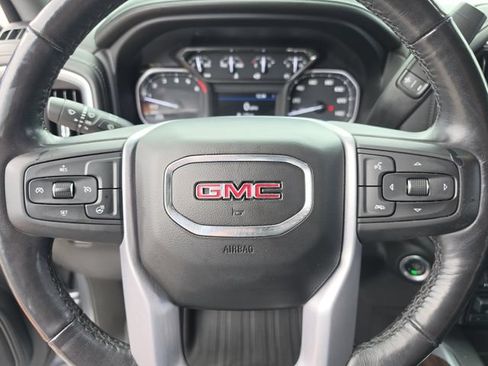 Used 2021 GMC Sierra 1500 SLT w/ SLT Premium Package AWD/4WD image 33