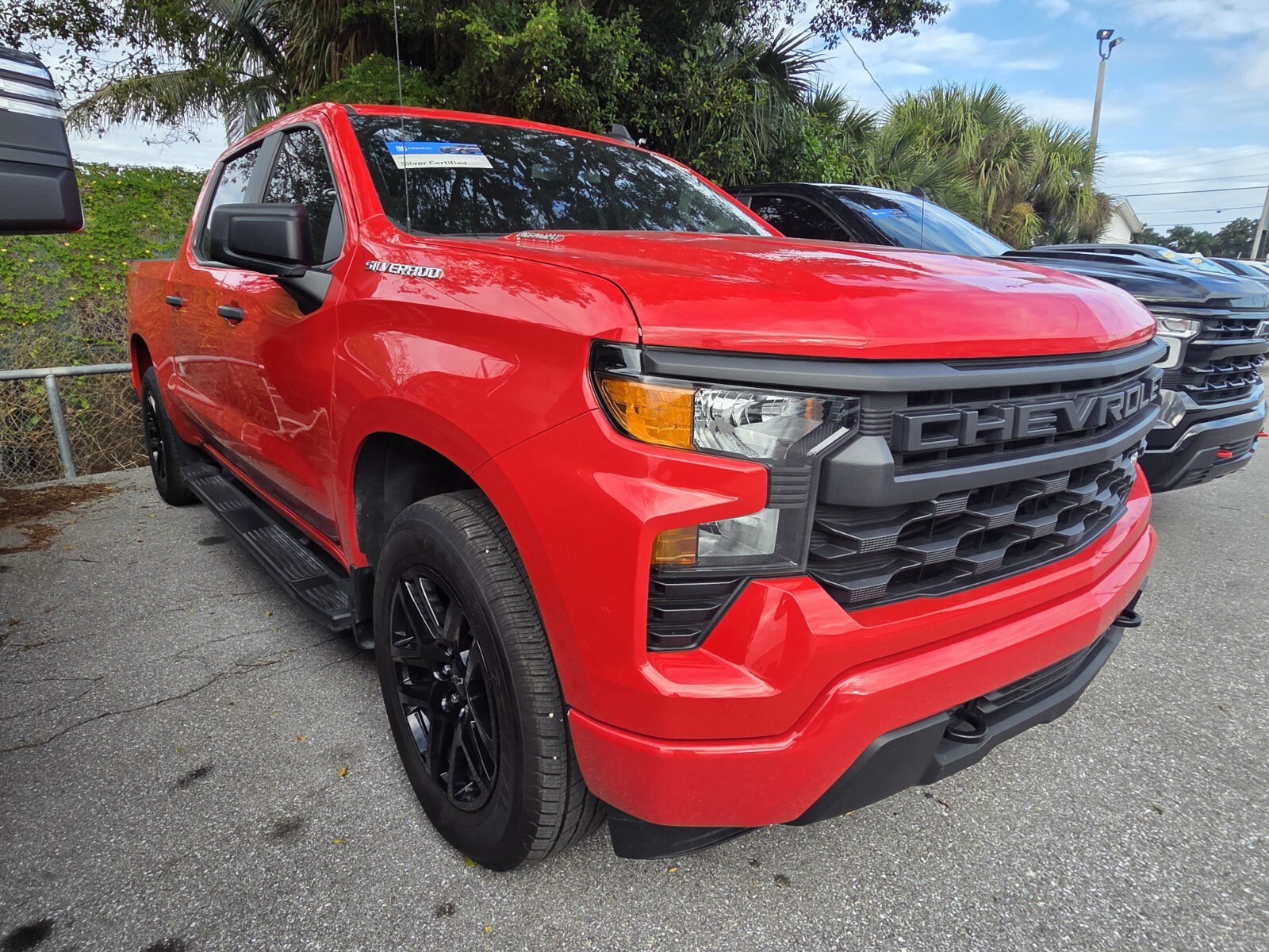 Used 2025 Chevrolet Silverado 1500 Custom AWD/4WD image 3