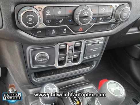 Used 2025 Jeep Wrangler Unlimited Sport AWD/4WD image 22