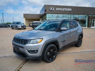 Used 2018 Jeep Compass Latitude FWD video 1