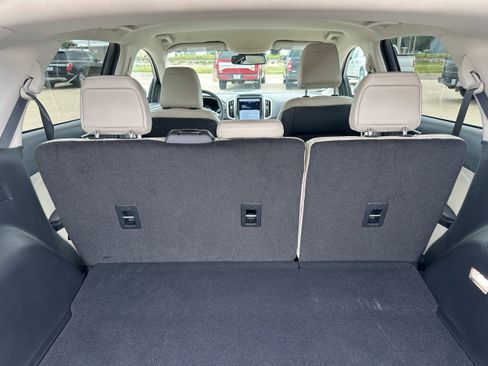 Used 2022 Ford Edge Titanium w/ Equipment Group 301A image 36