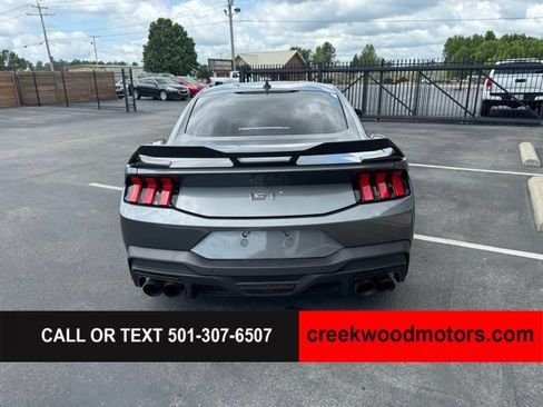 Used 2025 Ford Mustang GT w/ GT Performance Package RWD image 13