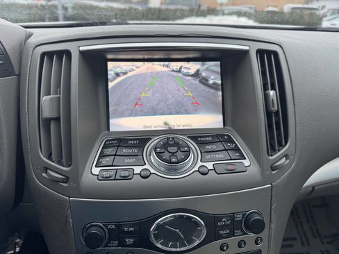 Used 2011 INFINITI G37 x w/ Premium Pkg image 15