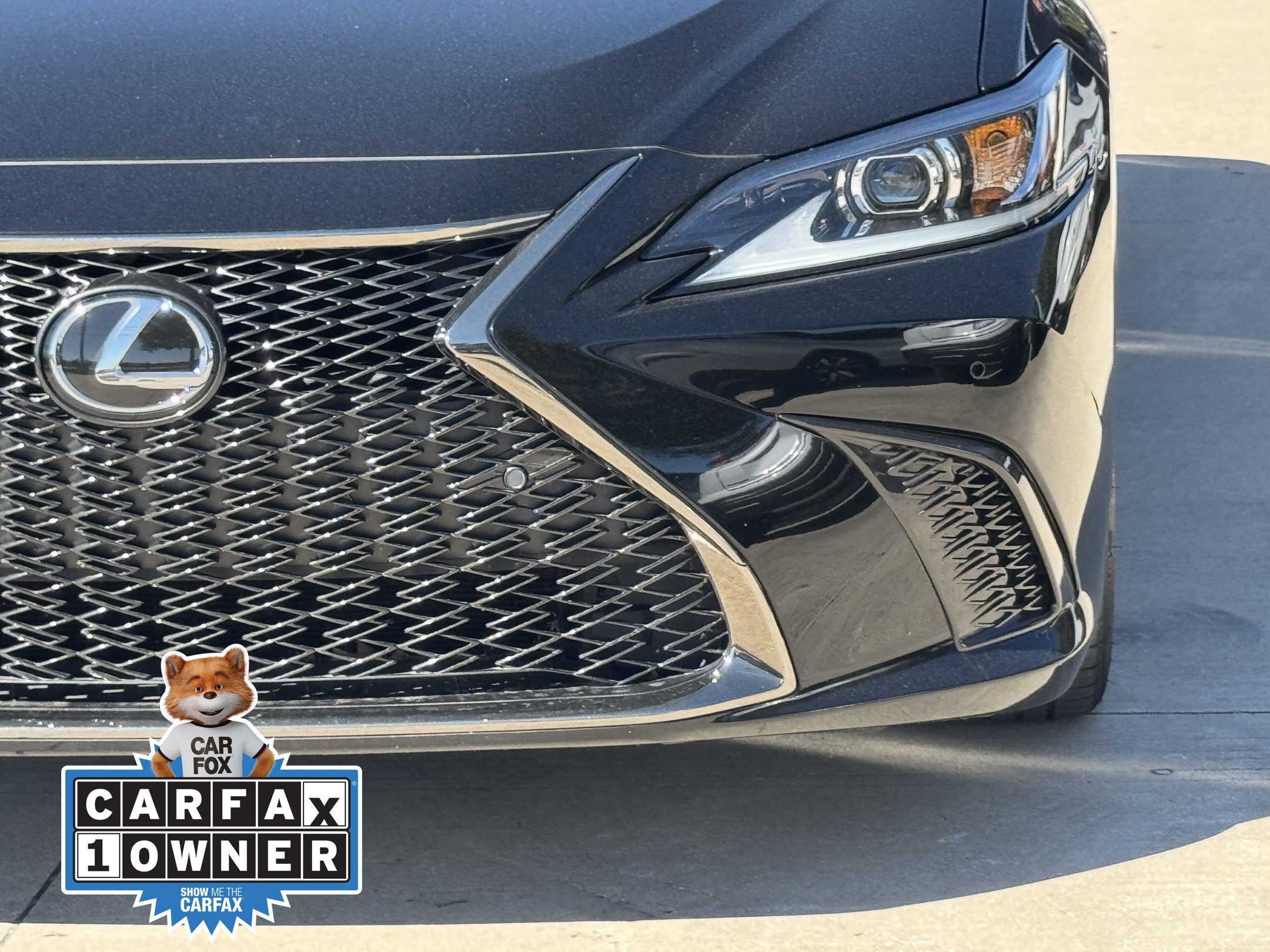 Used 2023 Lexus ES 350 F Sport w/ Accessory Package (Z2) FWD image 10
