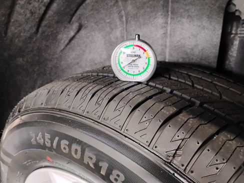 Used 2018 Volkswagen Atlas SE image 5