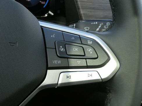 New 2026 Volkswagen Atlas SEL Premium R-Line image 14