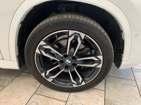 Used 2023 BMW X1 xDrive28i w/ M Sport Package AWD/4WD image 13