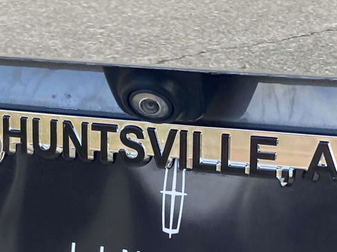 Used 2021 GMC Yukon SLT w/ SLT Luxury Plus Package image 5