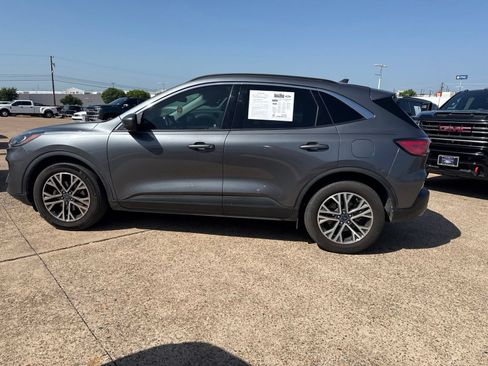 Used 2022 Ford Escape SEL FWD image 4