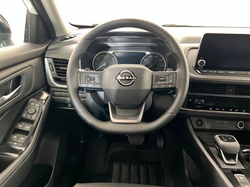 New 2026 Nissan Rogue SV image 12