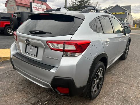 Used 2018 Subaru Crosstrek 2.0i Premium AWD/4WD image 5