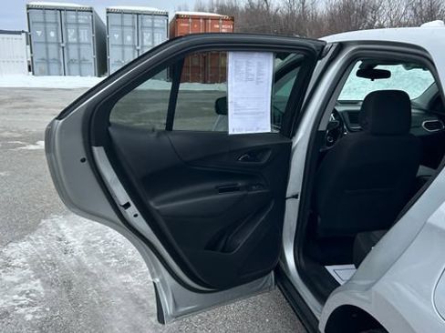 Certified 2019 Chevrolet Equinox LT image 33