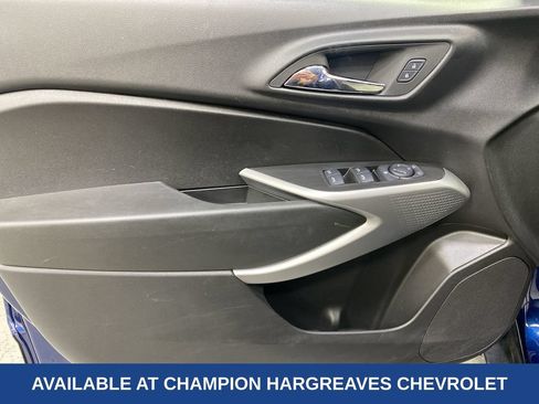 Used 2024 Chevrolet Trax LS FWD image 30