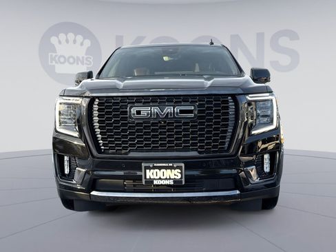 Used 2023 GMC Yukon Denali Ultimate image 10