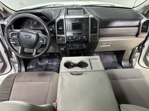 Used 2018 Ford F350 XL AWD/4WD image 13