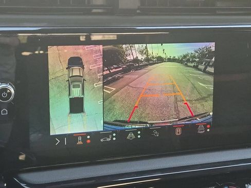 New 2026 GMC Sierra 1500 AT4 w/ Technology Package AWD/4WD image 18