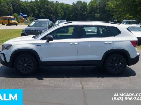 Used 2024 Volkswagen Taos S FWD image 10