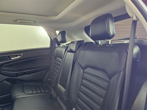 Used 2016 Ford Edge SEL w/ Equipment Group 201A image 21