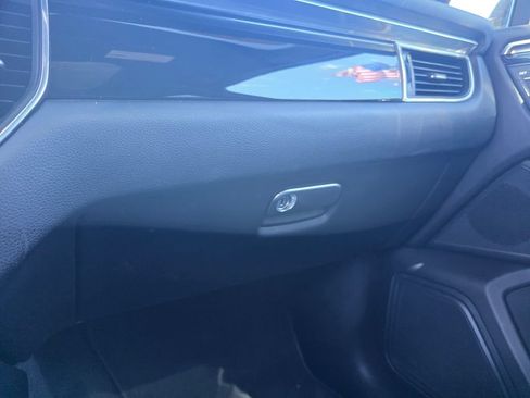 Used 2015 Porsche Macan S AWD/4WD image 21