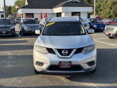 Used 2015 Nissan Rogue SV
