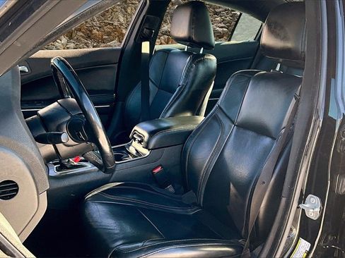 Used 2021 Dodge Charger SXT w/ Leather Interior Group image 21