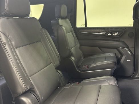 Used 2023 GMC Yukon XL Denali image 39