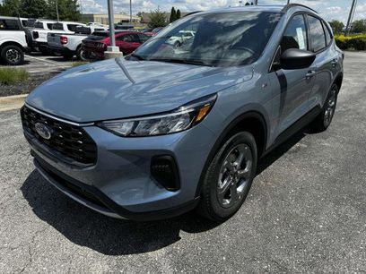 New 2025 Ford Escape ST-Line w/ Cold Weather Package