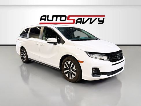 Used 2025 Honda Odyssey EX-L image 1