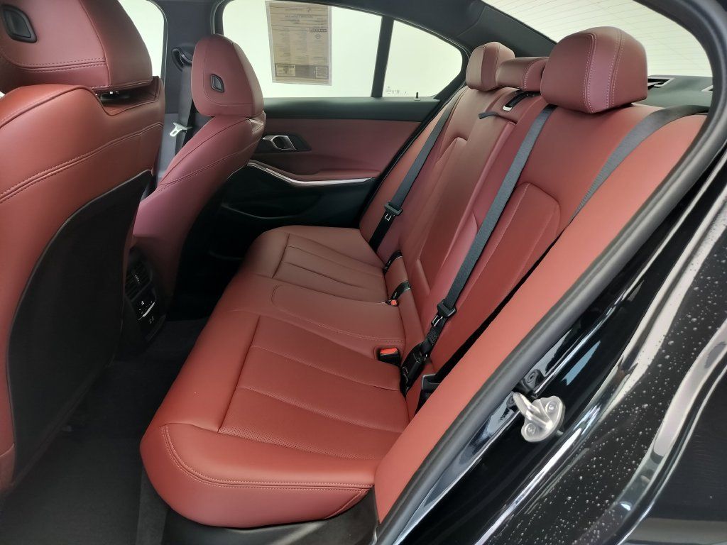 Certified 2026 BMW 330i Sedan RWD image 19