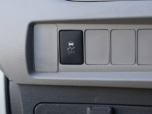 Used 2020 Toyota Sienna LE image 17