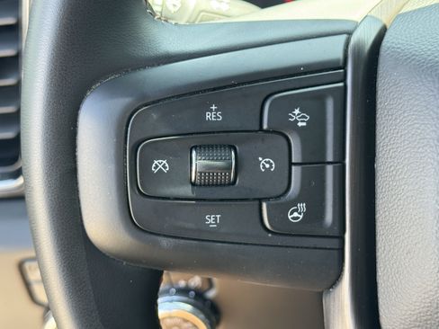 Used 2025 GMC Sierra 2500 AT4 AWD/4WD image 25