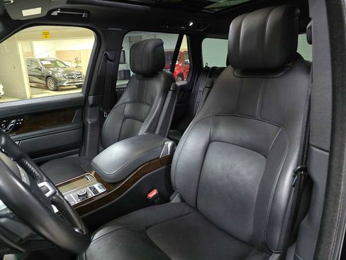 Used 2022 Land Rover Range Rover Westminster Edition image 21