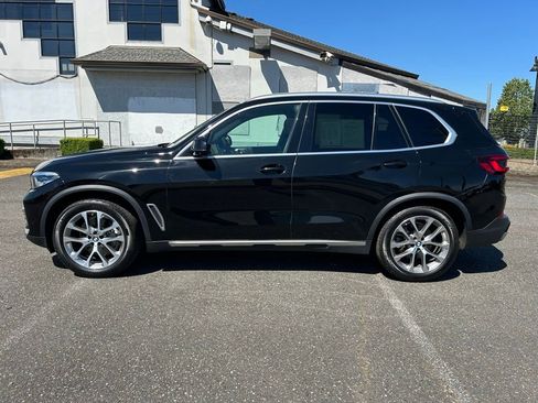 Used 2021 BMW X5 xDrive40i w/ Convenience Package AWD/4WD image 8